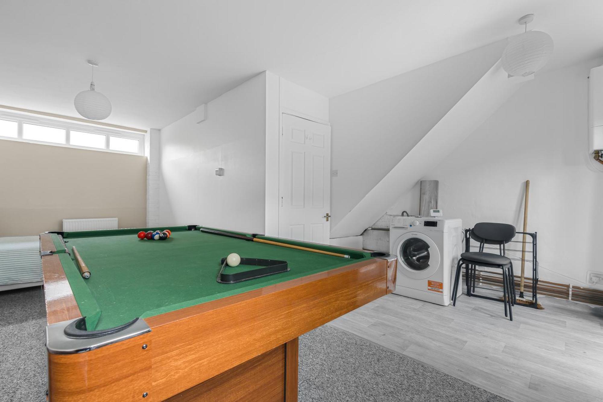 Serviced - For Families Or Corporate * London